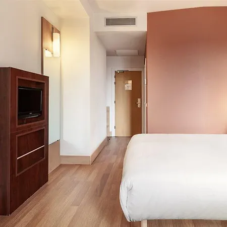 Barcelona 2*