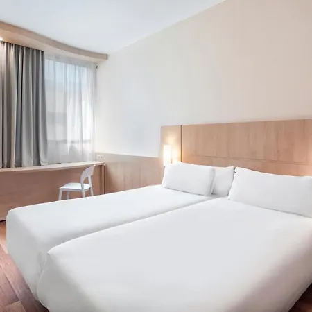 Barcelona 2*