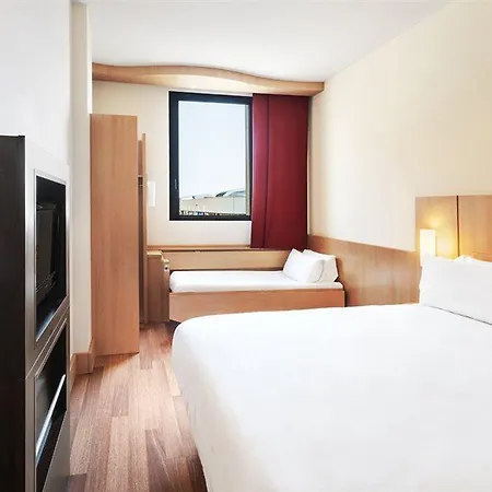 Barcelona 2* Mataro