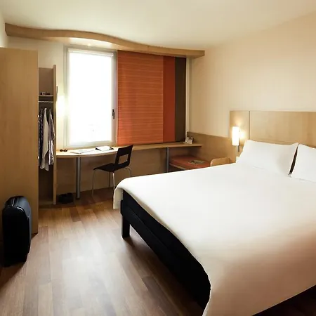 Barcelona 2*