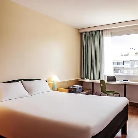 Barcelona Hotel 2*