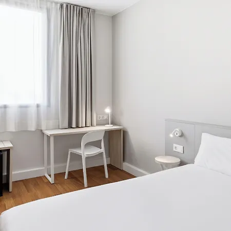 Barcelona 2*