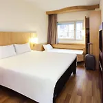 Barcelona 2*
