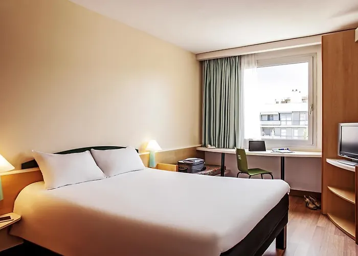 Barcelona Hotel 2*
