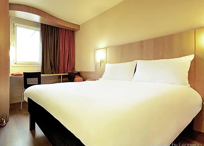 Barcelona Hotel 2*