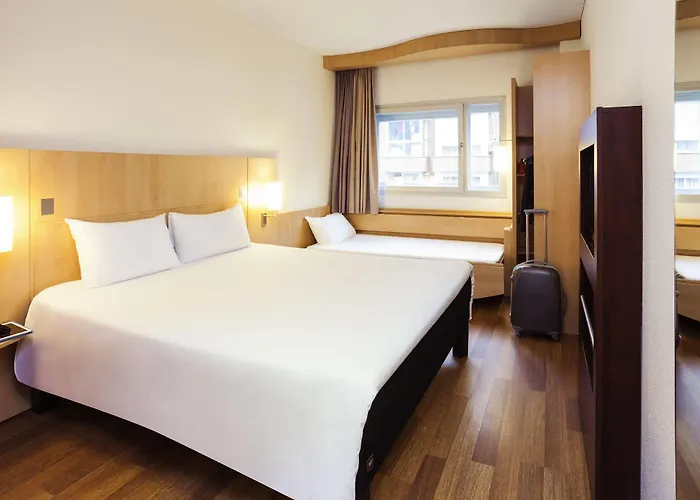 Barcelona 2*